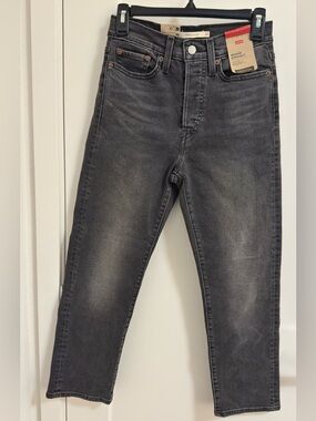 NWT Levi's Black Faded Straight-Leg Jeans size 27x26